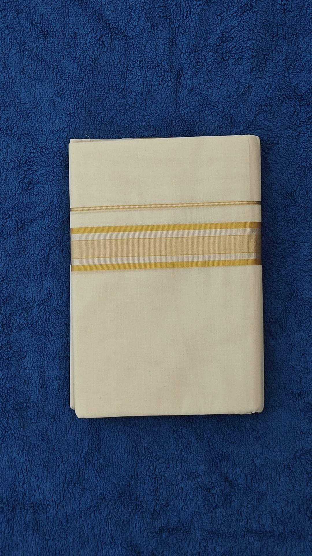 Double Golden Line Kasavu Dothie