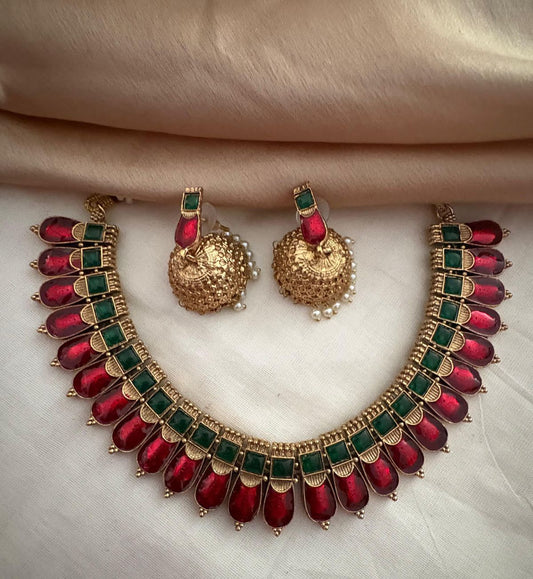Kovai neck set with Beautiful Earrings
