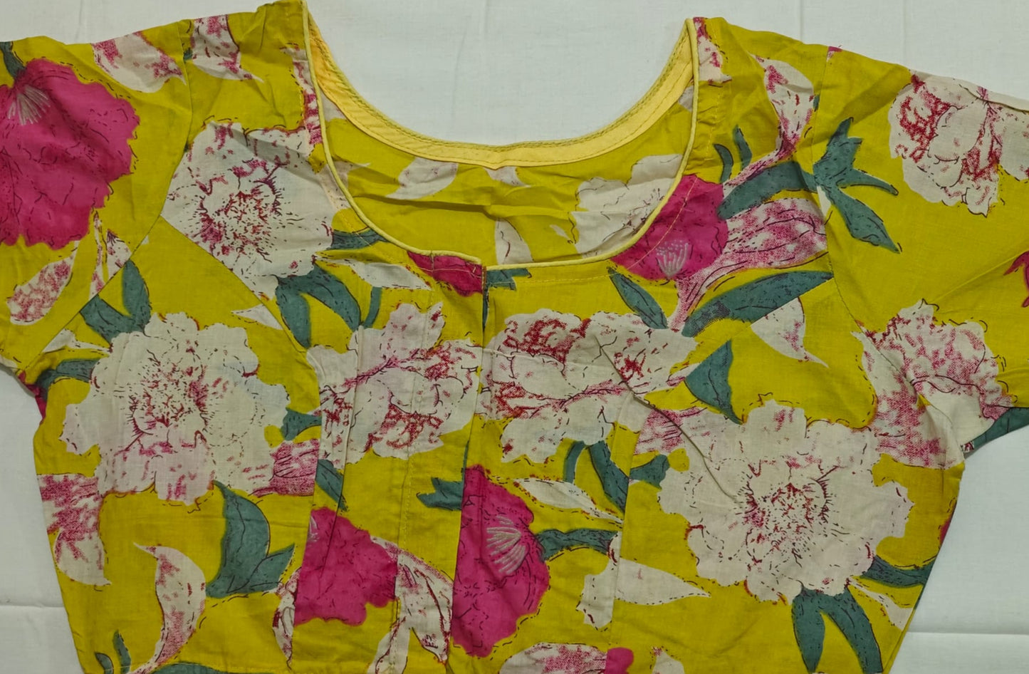 Ready Made Blouse - Sizes: 38 (alterable up to 42)