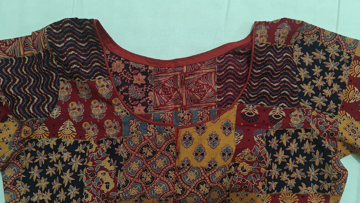 Ready Made Blouse - Sizes: 38 (alterable up to 42)