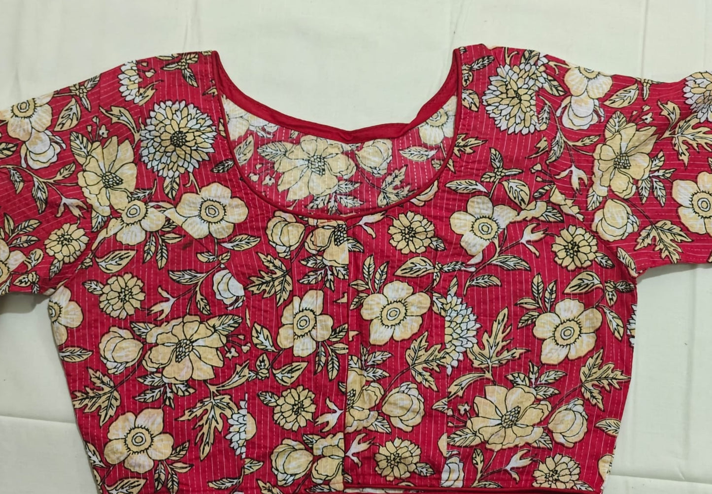 Ready Made Blouse - Sizes: 38 (alterable up to 42)