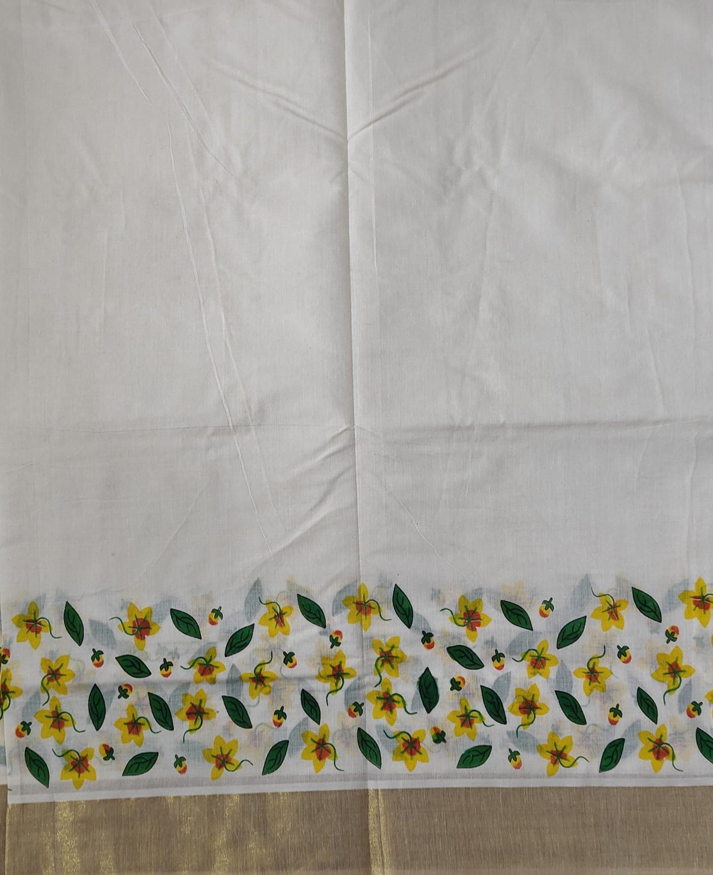 Set Saree with Floral Design