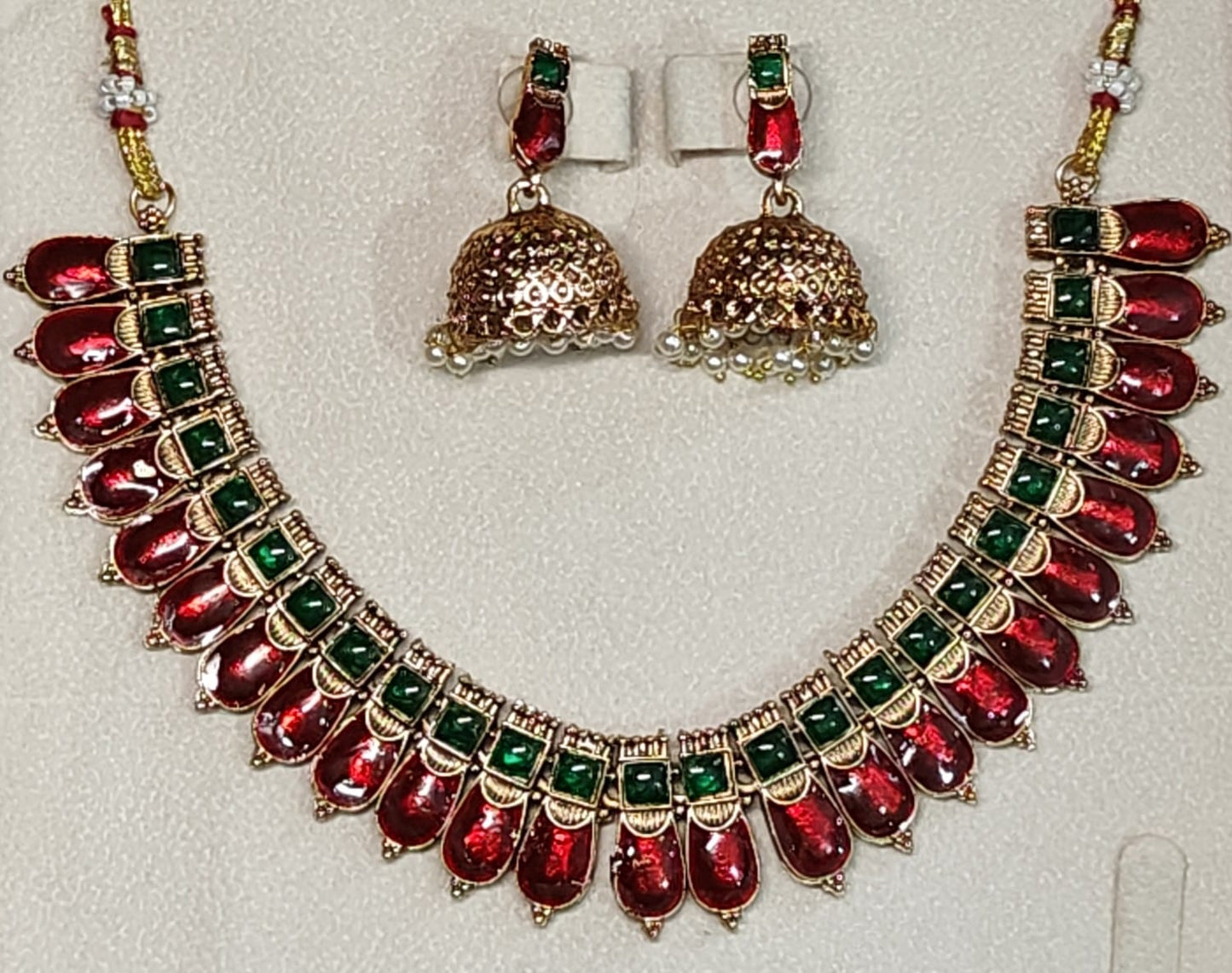 Kovai Neck Set Red With Green Design
