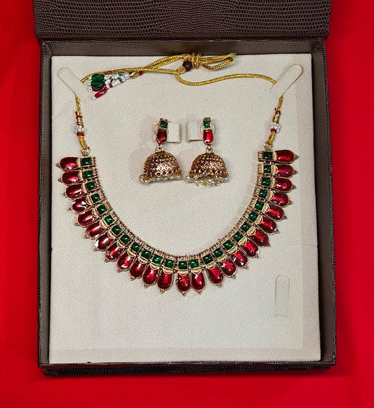 Kovai Neck Set Red With Green Design