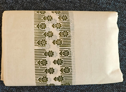 Set Mundu - Floral Print Design Pallu in Dark Green