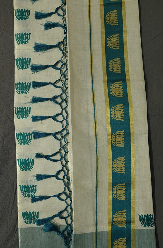 Set Mundu Green Lotus Golden Pallu with Threded pallu 3.5 Inch Kasav u