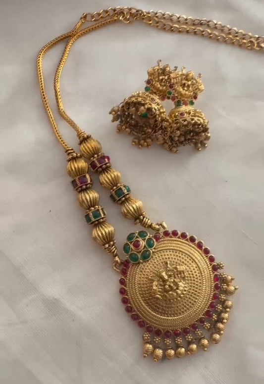 Lakshmi neck set with Beautiful Earrings